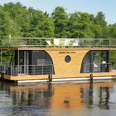 2 Bedroom Front Ship In Havelsee Ot Kuetzkow *