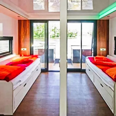Botel 2 Bedroom Front Ship In Havelsee Ot Kuetzkow